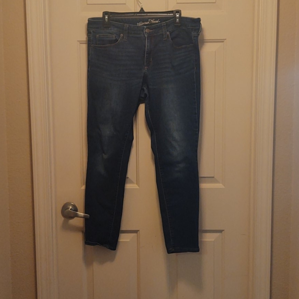 Universal Thread Mid Rise Skinny Jean